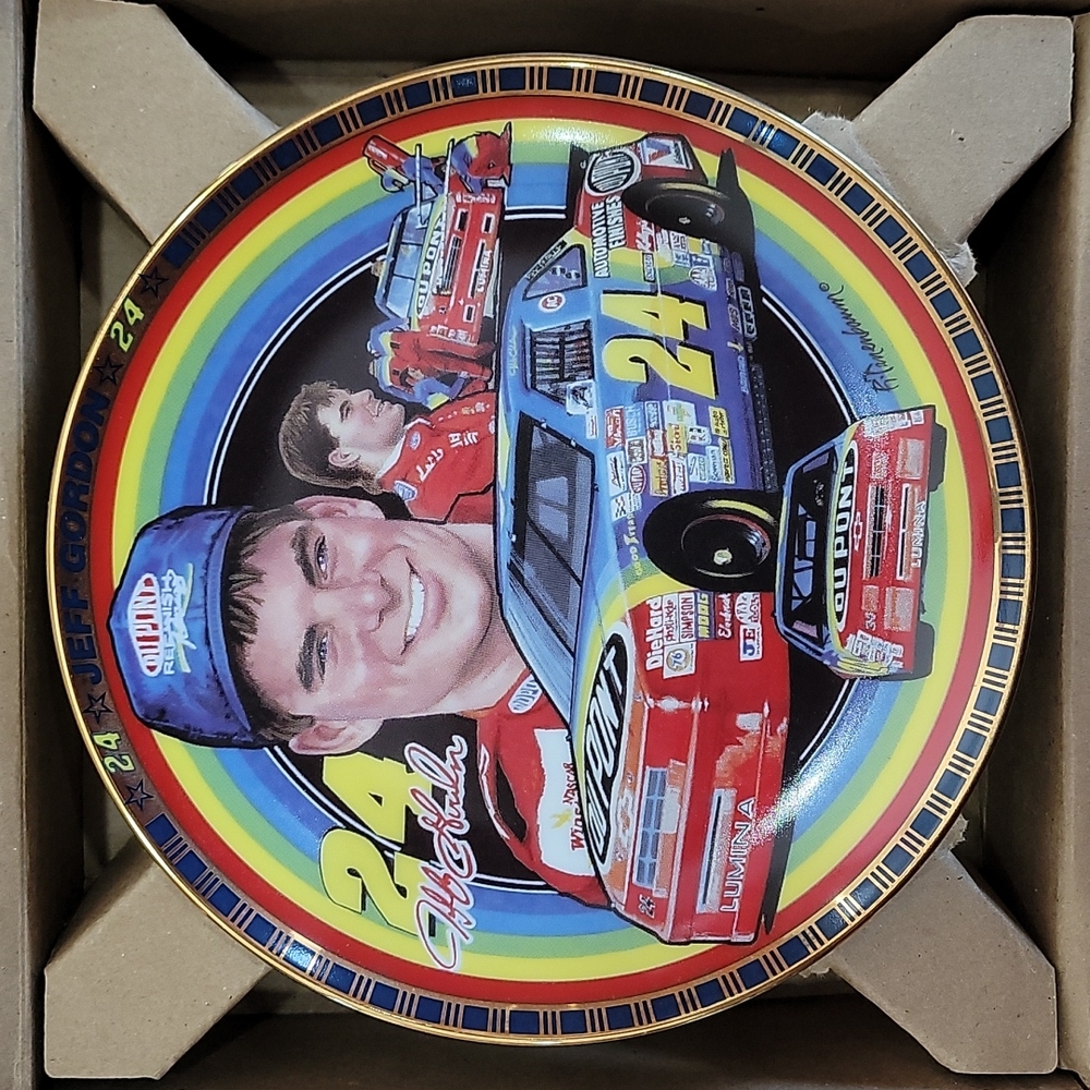 Jeff Gordon #24 Dupont Limited Ed Plate!!